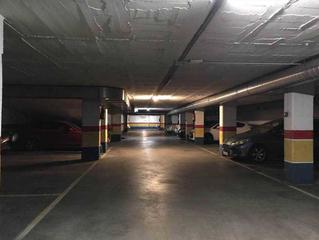 Parking coche en SICILIA