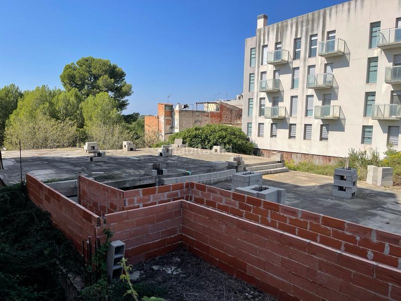 Foto 09db991a-f00e-4e0f-9bd0-4bef95b2fe50. Terreny residencial a Constantí