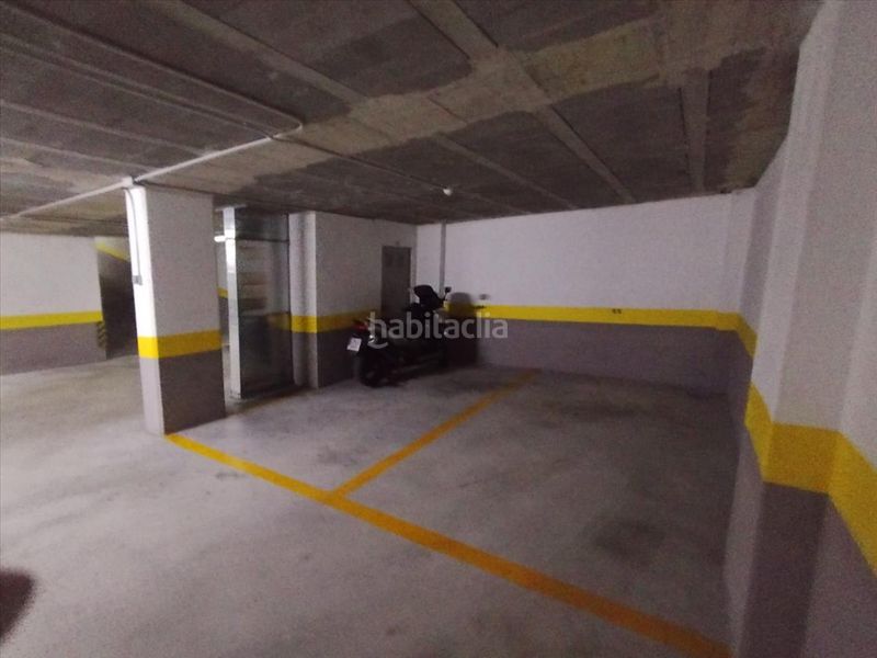 Foto df9ce921-0dac-463d-80f2-d9eb0d74dd18. Aparcament cotxe a Sardoma - Castrelos Vigo