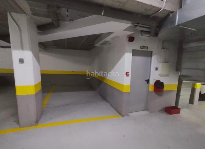 Foto 42955deb-c56f-425c-aaab-879433815b4e. Parking voiture dans Sardoma - Castrelos Vigo