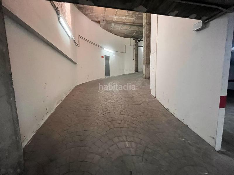 Foto 019e1e7d-62b9-4f09-9df5-5b6e5197dc5b. Car parking in Pantoja