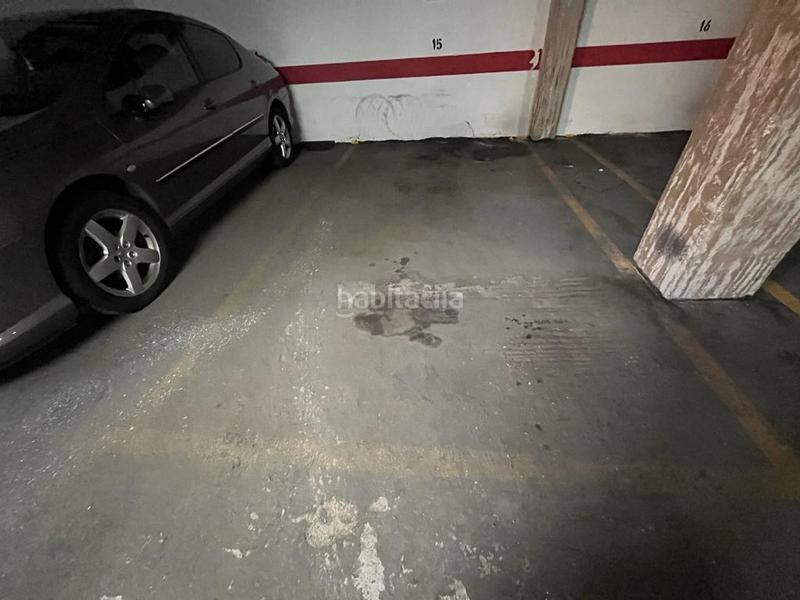 Foto 1072fb1e-3288-4365-bb09-18beb15215ab. Car parking in Pantoja