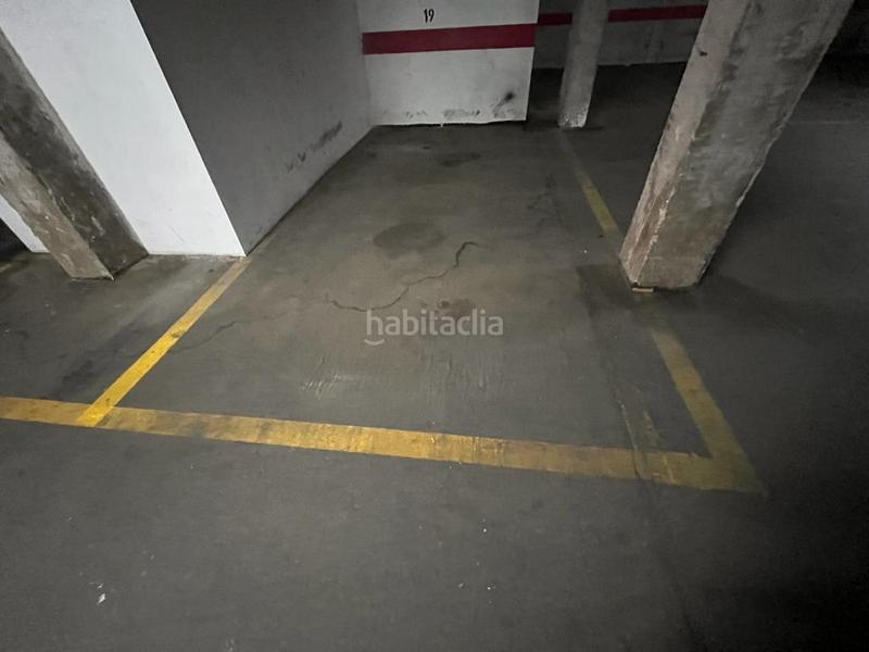 Foto 3891ed1f-3378-4113-9c9d-fb56bb76c11a. Car parking in Pantoja