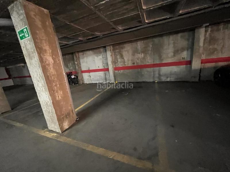 Foto 8ab23134-a562-4c24-9b13-b0226259101f. Car parking in Pantoja