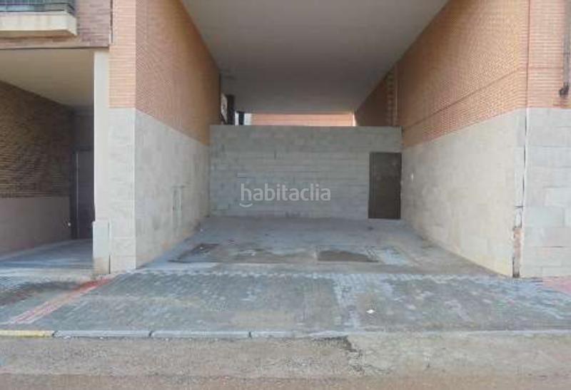 Foto c39f9f21-9170-4f2e-bfd4-a13c318ad33b. Car parking in Casarrubios del Monte
