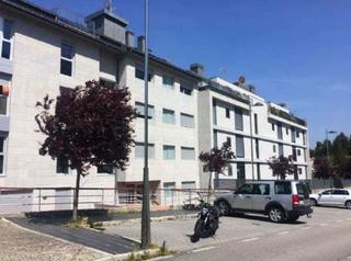 Parking voiture à BURGO-BAHIÑA