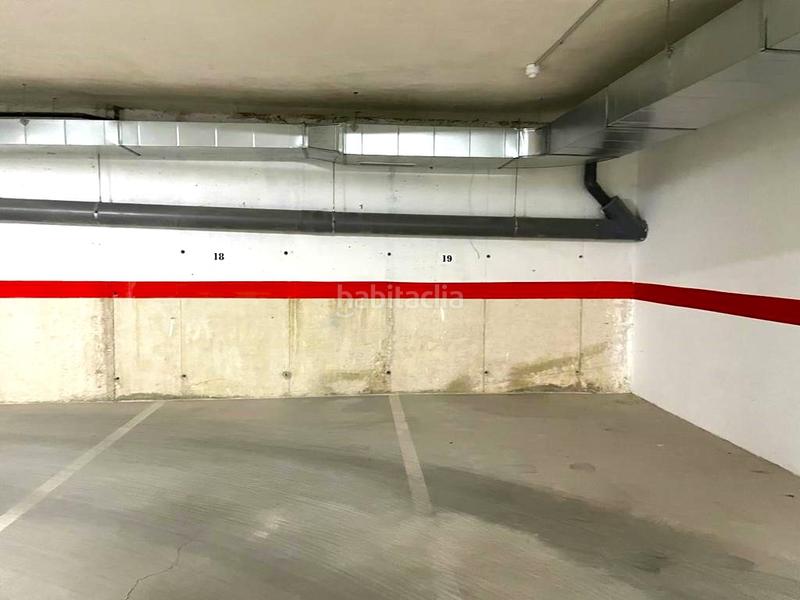 Foto 89c659d9-c115-4e56-b41d-44d0c02df505. Posto auto in Agoncillo