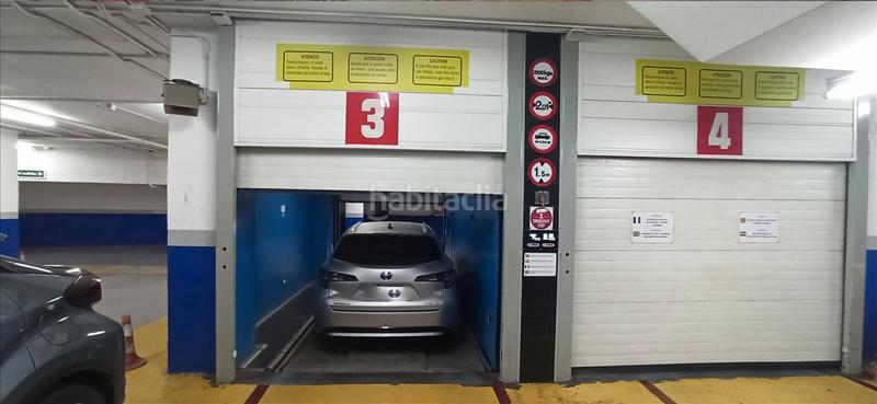 Foto 78da723a-80f1-463f-8cd4-2c3315f549da. Parking coche en Gòtic Barcelona
