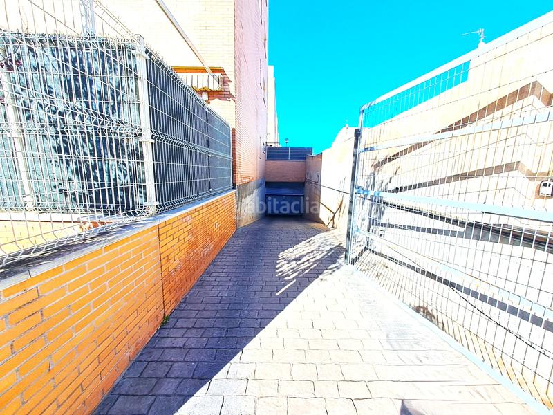 Foto 8384e0ea-8282-486a-a460-d414c0343965. Autoparkplatz in Soto de Henares Torrejón de Ardoz