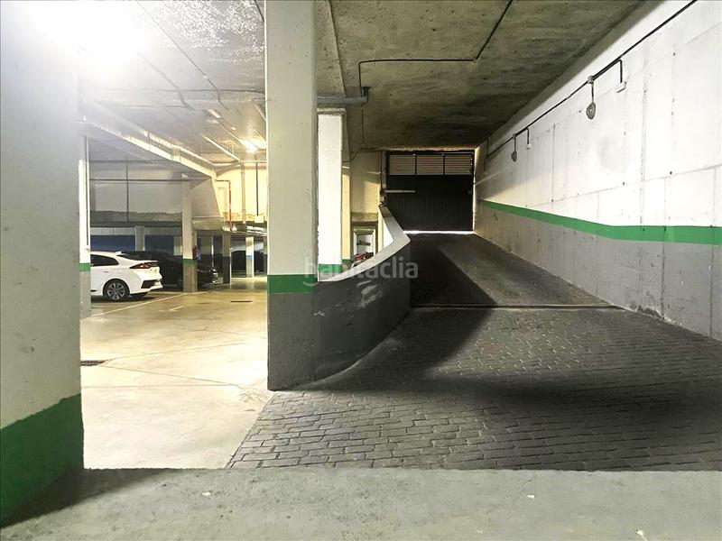 Foto d78f9d36-d964-4620-8868-445b37ef4289. Autoparkplatz in Soto de Henares Torrejón de Ardoz