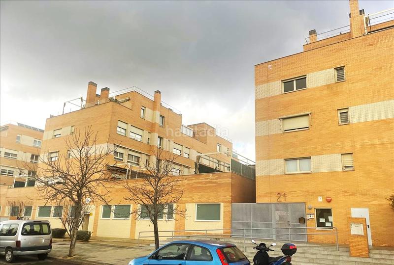 Foto 203db171-946e-4035-bf5a-cc6779fc06fa. Parking voiture dans Soto de Henares Torrejón de Ardoz