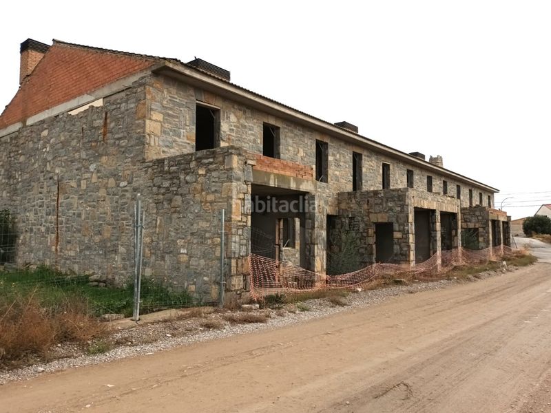 Foto 3b01be2e-f509-487b-8bdd-69da6f542128. Apartment in Almudévar