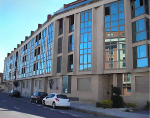 Aparcament cotxe  Pesqueira, edificio cario iii o agra ii