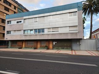 Parking voiture  Federico de leon