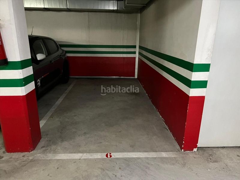 Foto 15274a8c-552b-45ea-b07b-3a41f0d71978. Parking coche en Eirís Coruña (A)