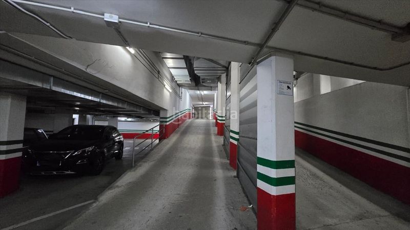 Foto 4c9ccc32-2af3-42c6-9e06-f330937b66cb. Parking coche en Eirís Coruña (A)