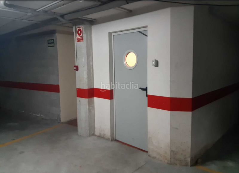 Foto 55e7c4b5-89e2-462e-b7fc-7f8d3c022b0f. Posto auto in Sama Langreo