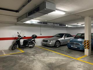 Parking coche en Calle Virgen de Lotero