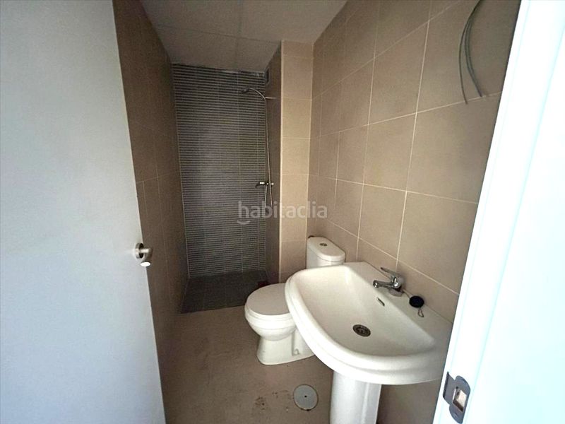 Foto 723a3f46-4f50-480b-a722-c64792fea536. Apartament amb calefacció aparcament a Barrio de Ciudad Jardín Málaga