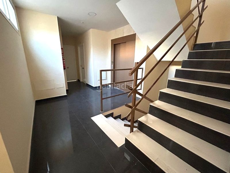 Foto 78e68c8e-1511-4fb7-9d0d-cc05a2cd05f0. Apartament amb calefacció aparcament a Barrio de Ciudad Jardín Málaga