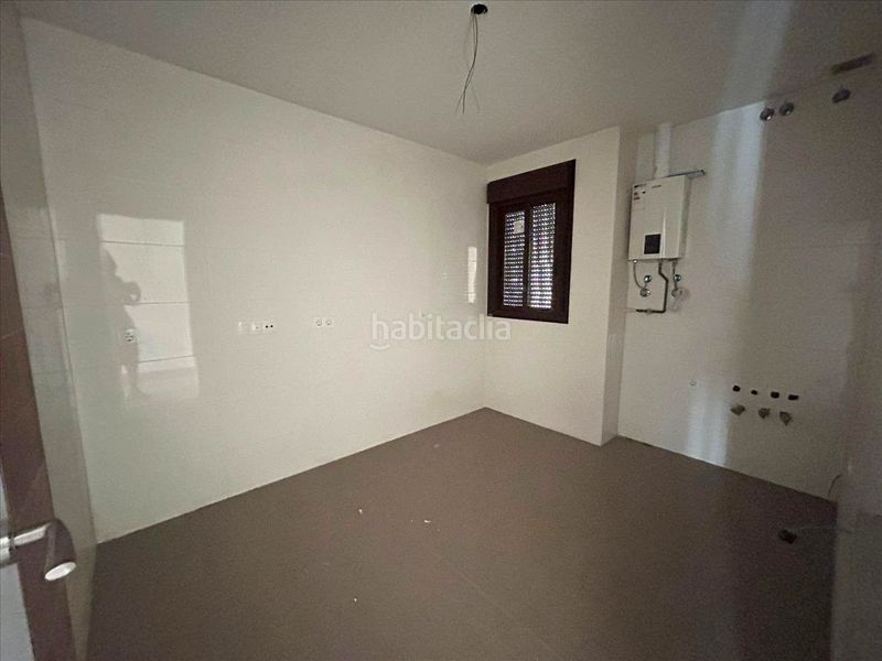Foto 9b6b0f50-d8c4-4b9a-b959-761419bb645a. Apartament amb calefacció aparcament a Barrio de Ciudad Jardín Málaga