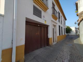 Aparcament cotxe  Santa ines