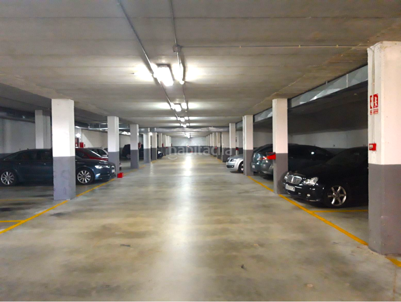 Foto 8c024497-ddb5-43a6-b5e8-49d47783b43b. Parking coche en La Pereda Santander