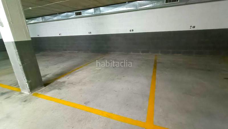 Foto a552757c-e511-4c09-a53f-01ed650da102. Parking coche en La Pereda Santander