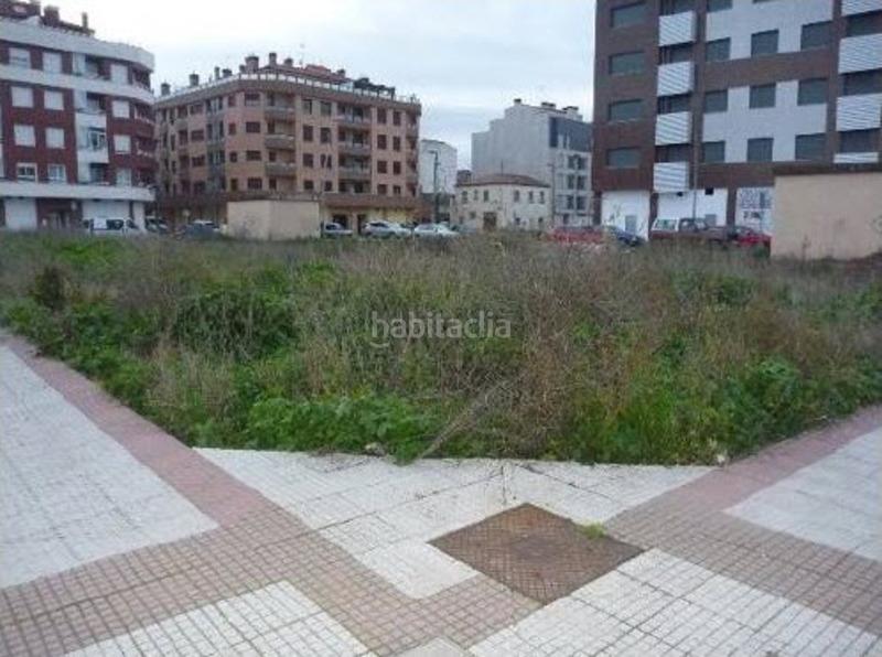 Foto d9cacf7e-e415-42b9-ac60-c171485b7804. Terreno residencial en Lardero