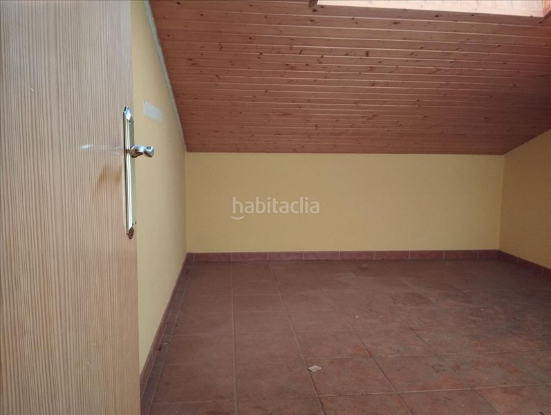 Foto 81f7c22d-a9c6-48a0-bfbc-079175e5a094. Casa a Sant Pere Nord Terrassa
