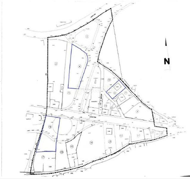 Foto 1d7455e7-9183-4e9d-8c98-ec92d97e8cfc. Terreno residenziale in Baiona