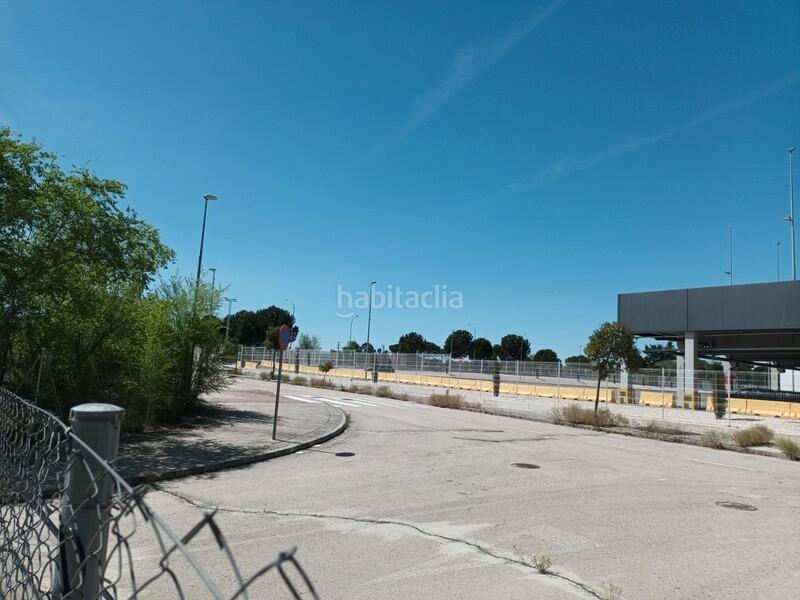 Foto 5188f676-ba9d-429d-9066-ebfdfa49ce65. Residential plot in Rejas Madrid