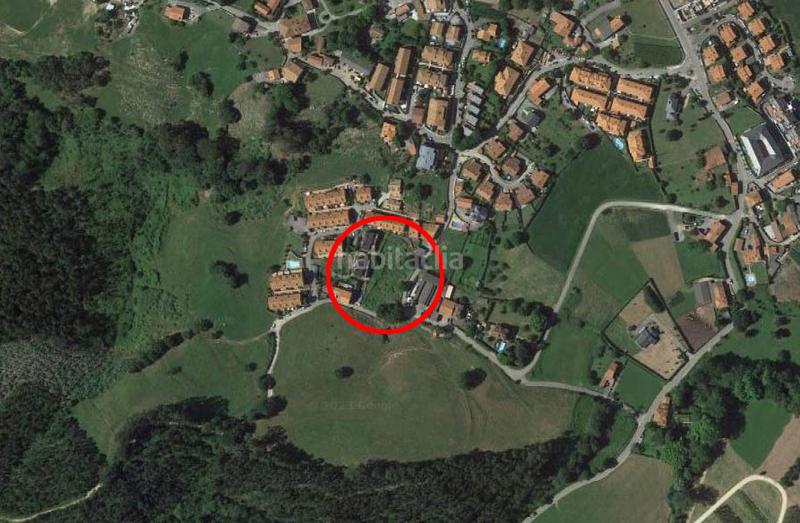 Foto 63c2c63f-6921-4958-8ca6-67183ff9fa2b. Terreno residenziale in Oruña Piélagos