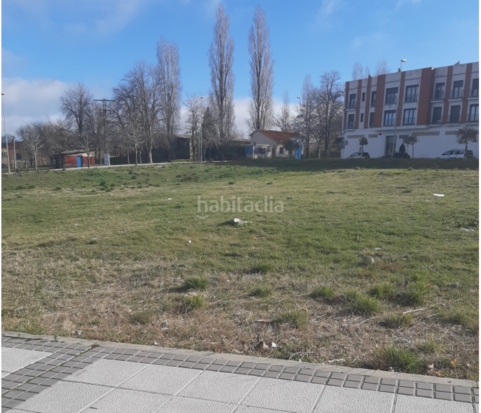 Foto 351bbf8f-0758-47a9-9873-34a30143a60b. Terrain résidentiel dans Sector Plaza de Toros Segovia