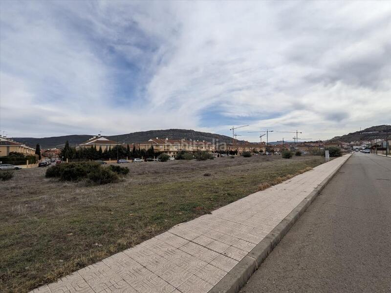 Foto 698dd3d0-4ce2-48c9-ad63-7b7e28f6e5d2. Terreno residencial en PAU 2-600 Puertollano