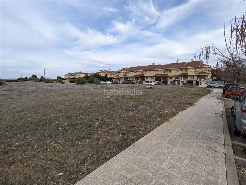 Foto 6f445de9-1c3f-4346-84e0-3bf60a028418. Terreno residencial en PAU 2-600 Puertollano