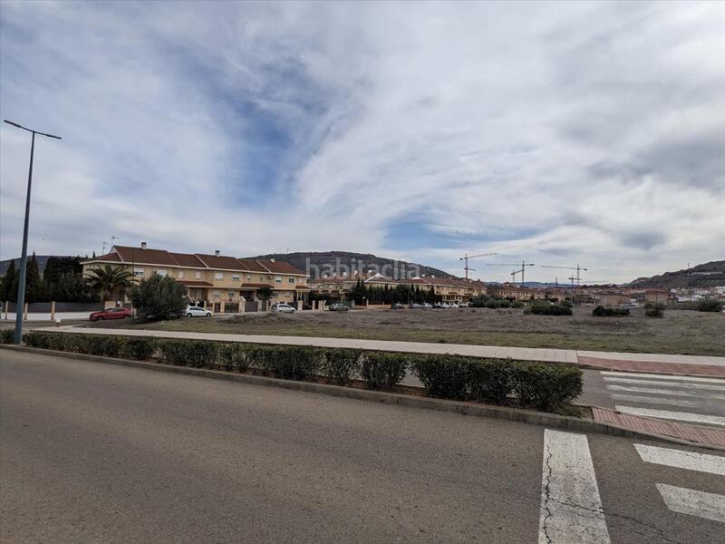 Foto d3f43667-dd78-48a1-908b-21b2e92f3dce. Terreno residenziale in PAU 2-600 Puertollano
