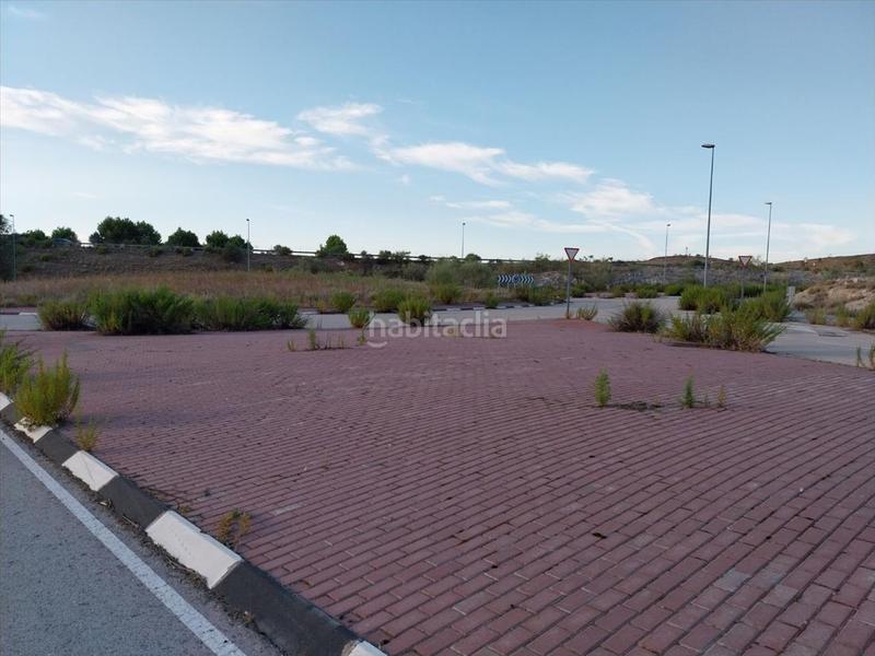 Foto cc3f2e2d-9a57-4fb9-800a-4a7ca2a72461. Wohngrundstück in Estación Valdemoro