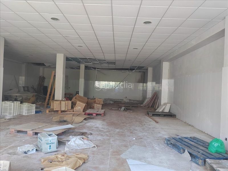 Foto 98eae8a5-c46c-4aac-8add-415e27703e80. Local comercial a Boiro