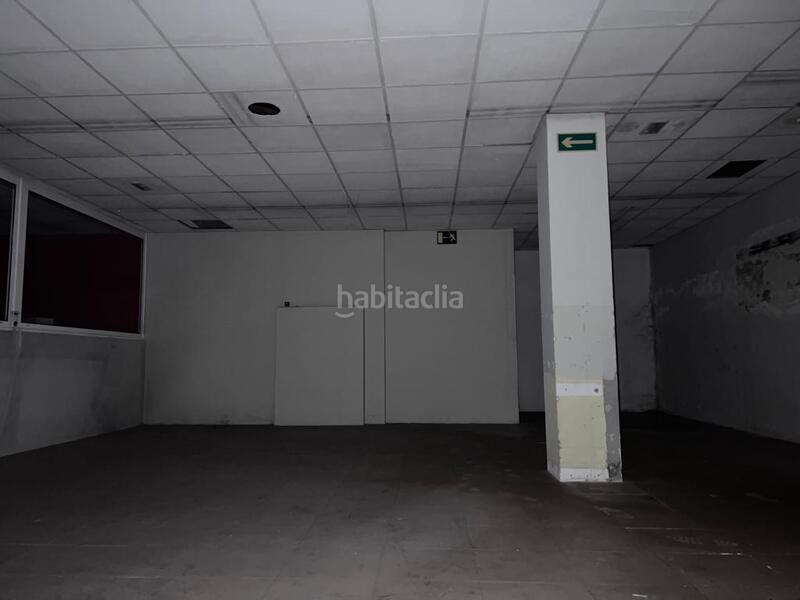 Foto 19a649b0-51bb-4b3d-869d-a3e54f3040f5. Local comercial en Centro Ferrol