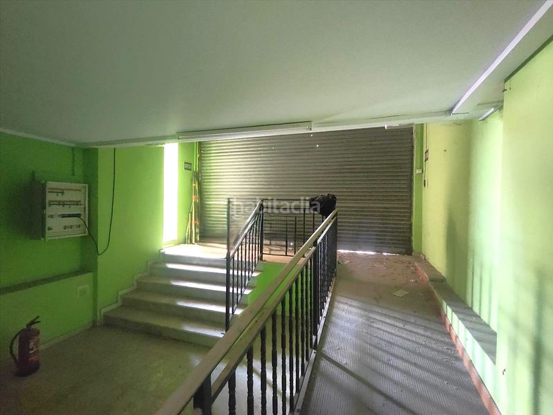 Foto 154a67a8-0ba3-4e55-8329-0a811fda9dc4. Local comercial a Centre Viladecans