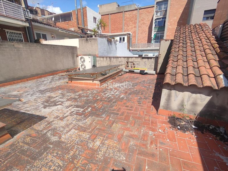 Foto 9d42f7fc-ad27-406d-914b-292a6f0c94ac. Local comercial a Centre Viladecans