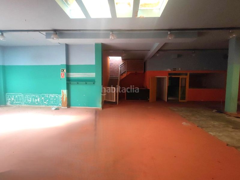 Foto bbf556c6-7739-480b-bb9d-c14867e69d0e. Local comercial a Centre Viladecans