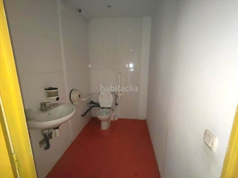 Foto d9340b69-2736-4396-8cc8-68f0e84747ee. Local comercial a Centre Viladecans