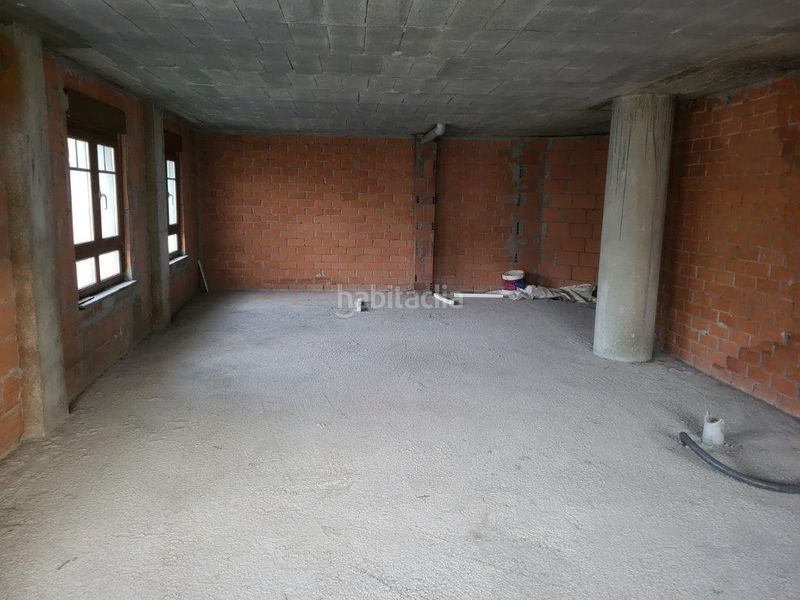 Foto 9fab86db-fb8e-403d-8296-30289deab36b. Local comercial a Viveiro