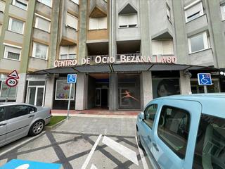 Local Comercial  Krystal parc.peña rocias urb. bezana lago uau-1 c/respuela
