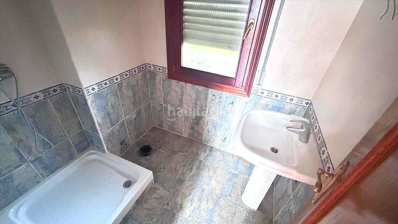 Foto 4e388b31-b902-4edd-b901-beaa4c119201. Casa amb aparcament a Arnuero