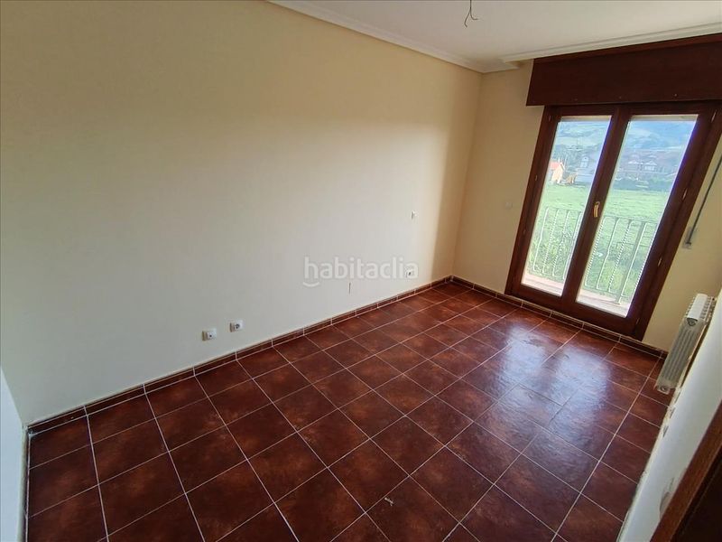 Foto 82a20aa0-cdf7-4171-bf25-de6e48875a60. Casa amb aparcament a Arnuero