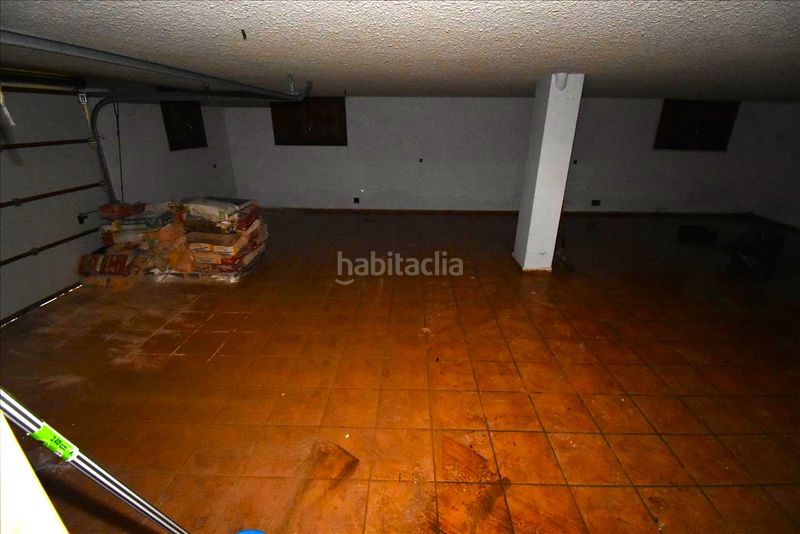 Foto 43c1f387-a495-429b-92c4-698f3e00a7cd. Haus mit parking in Liendo