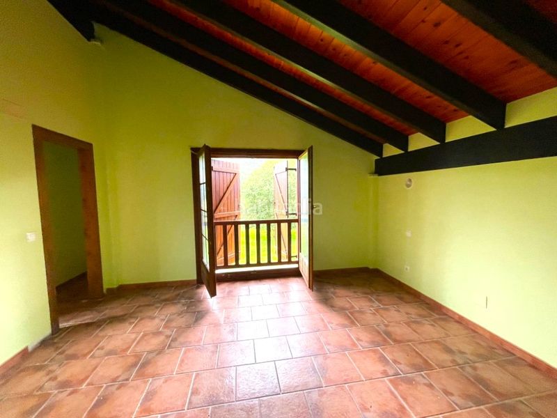 Foto e89840e5-c787-4f1f-9725-161757eac0ca. Haus mit parking in Liendo